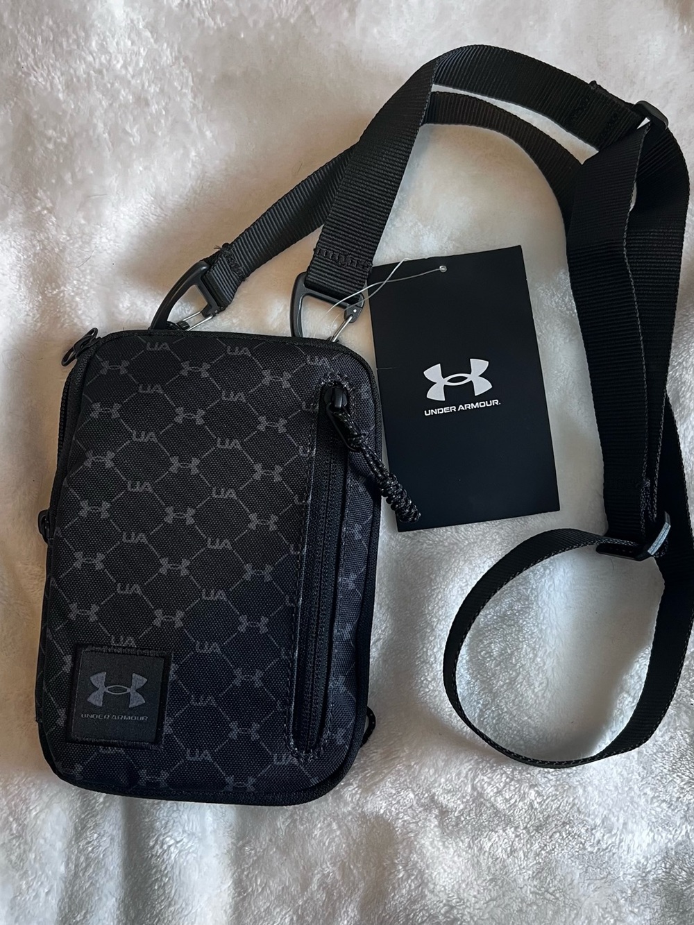 NWT Under Armour Loudon Small Printed Crossbody Bag Black UA Monogram